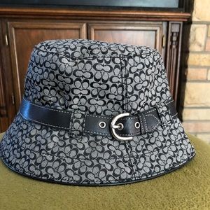 COACH bucket hat - NWT